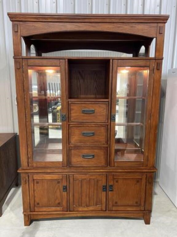 Buffet/ China Cabinet