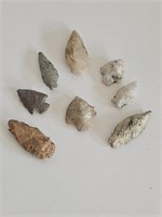 LOT OF VTG PRIMITIVE INDIAN AUTHENTIC ARROW HEADS