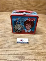 Annie lunchbox