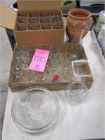 1 lot of assorted glass candle holders, vase &