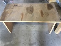 Wooden table 4’x2’