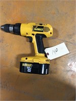 Dewalt Adjustable clutch 1/2” VSR drill
