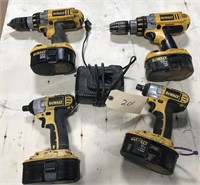 DeWalt drill/wrench set