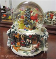 Maryland Estate Treasures Holiday Collectibles+Gifts Auction