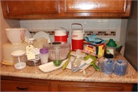 Huge lot of kitchen