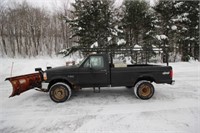 1997 Ford F-250 Heavy Duty TRUCK w/Snowplow