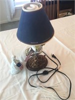 Americana Lamp and lady figurine