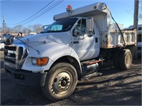 2008 Ford F750 Diesel Dump Truck - 79K orig miles