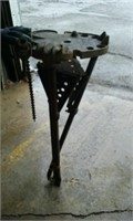 Rigid Tri-Stand Pipe Vise