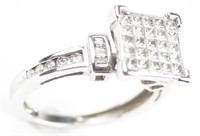 14K WHITE GOLD DIAMOND LADIES ENGAGEMENT RING