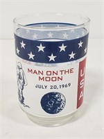 Apollo 11 man on the moon drinking glass