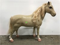 Large Battat Palomino plastic toy horse