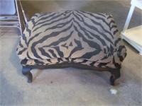 -5, Large ottoman, snag in fabric