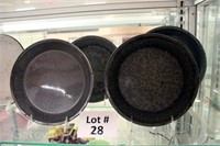Case 2: (4) Grey Granite Pie Pans