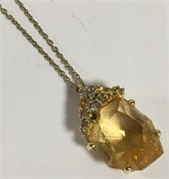 18k Gold Pendant Necklace, Citrine And Diamond
