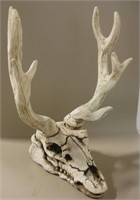 Decorative Resin Skull Antler Display Stand
