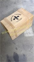 Wooden crate with lid