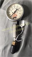 Vintage compression gauge Hastings steel vent