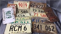 15 Illinois license plates 60s, 70s