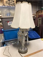 GLASS ANTIQUE LAMP