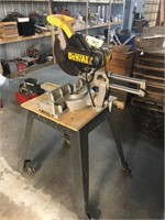 Dewalt Dw708 Sliding Compound Miter Saw - 12"