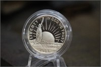 1986 United States Liberty Coin & Apollo Coin