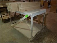 Rolling table