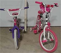 2 Children's bikes with training wheels