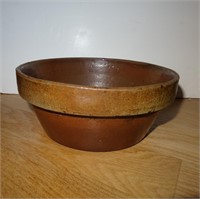 Stoneware Shoulder Bowls