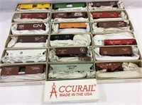 Lot of 17 Accurail Un-Assembled HO Scale Model