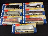 Lot of 7 Walthers HO Scale Gold Line Train Cars-