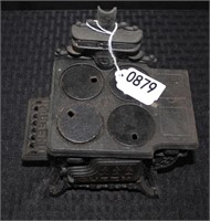 Miniature Stove marked Queen.