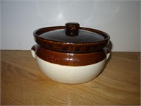 R.R.P. Co. Roseville Bean Pot