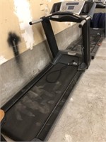 Nautilus Treadmill Sports Series