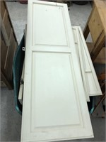 Miscellaneous Tote of Cabinet Doors