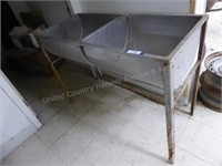 Stainless steel wash tank