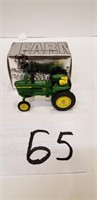 1/43 National Farm Toy Show JD 4010 1993 NIB