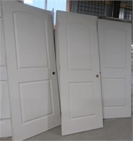 (12) Matching style interior doors in a variety