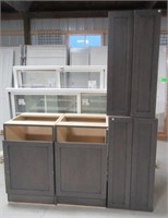 (4) Matching kitchen items, (2) Drawered cabinets