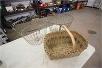 Egg Baskets & Wicker Basket