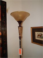 Floor lamp with glass alabaster shade