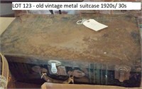vintage metal suitcase 20s 30s