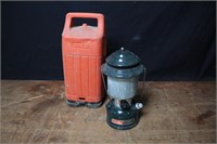 Coleman Gas Adjustable 2-Mantle Lantern & Case
