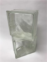 2 glass blocks