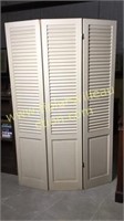 Louvered room divider 45x71h