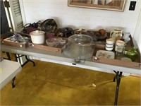 Table lot of Housewares