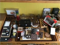 Desk items lot