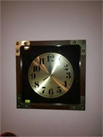 Quartz wall clock in working condition