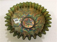 Ornate Scallop Edge Carnival Glass Bowl w/