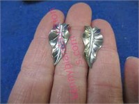 sterling silver leaf earrings